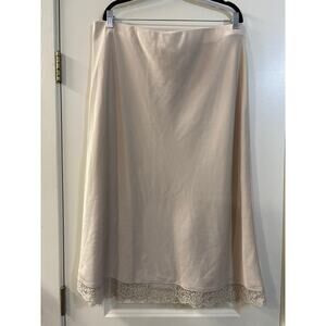 Terra & Sky Ivory Lace Hem Satin Skirt